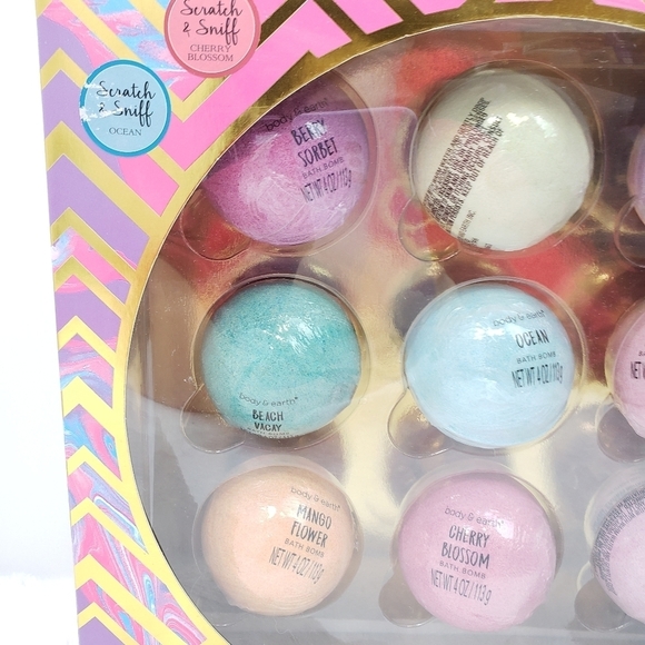 Scented Bath Bomb Set Multicolored Ball Shape Bombs 9 Pack - Picture 2 of 6